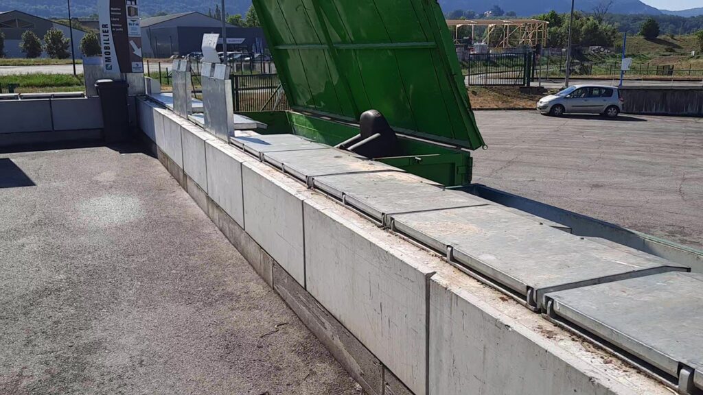 TECH GUARD SUPÉRIEUR à la déchetterie de Belley dans le 01