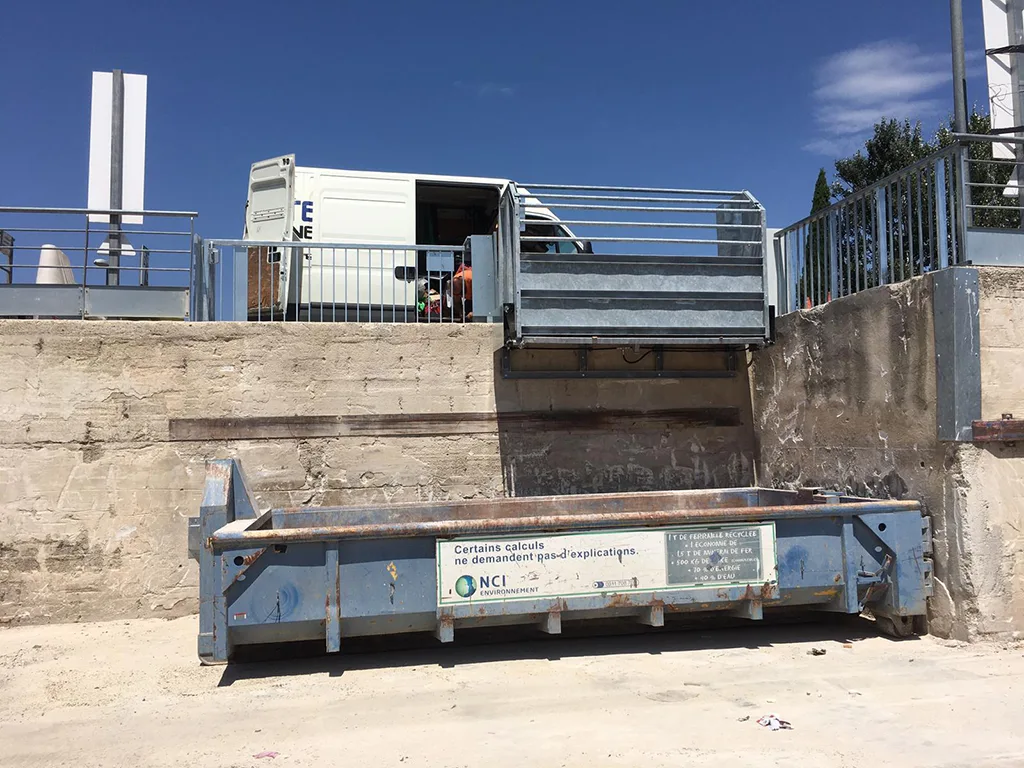 TECH LOCK Battant | TECH DUMP (Gravats)