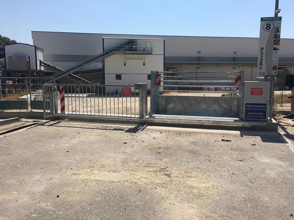 TECH LOCK Coulissant | TECH DUMP (Gravats)