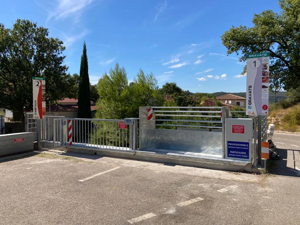 TECH LOCK Coulissant| TECH DUMP (Gravats)