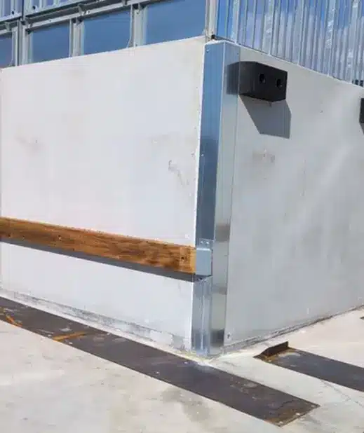 SEETECH : Protection bas de quai - Cornière d'angle